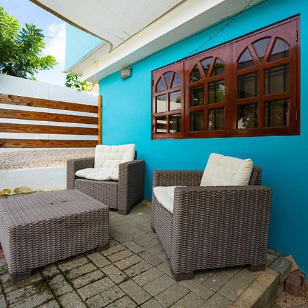 Casa Leonore I Willemstad Exterior photo