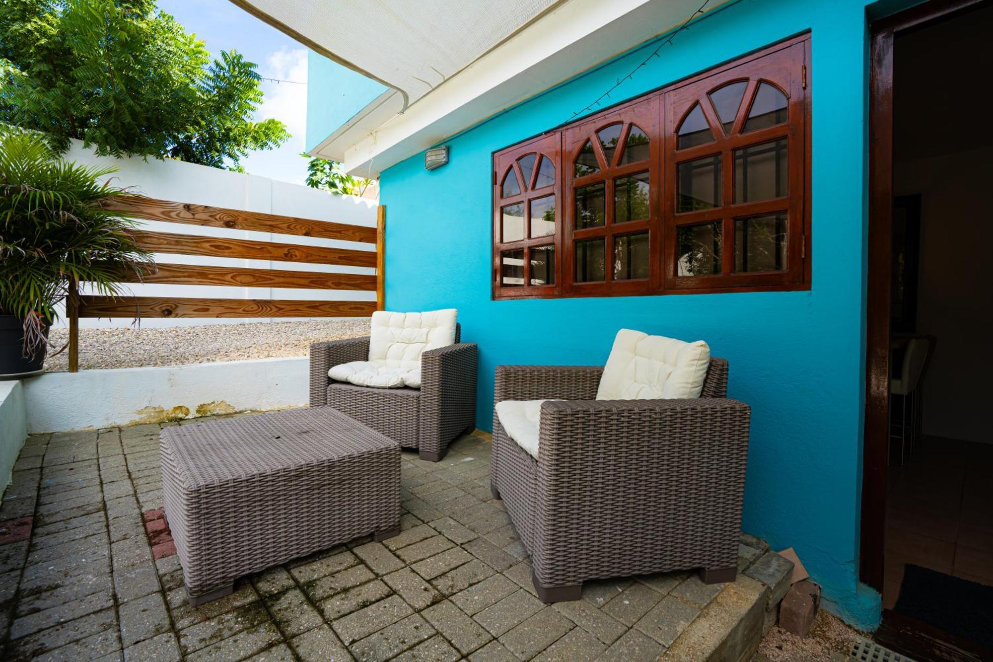 Casa Leonore I Willemstad Exterior photo